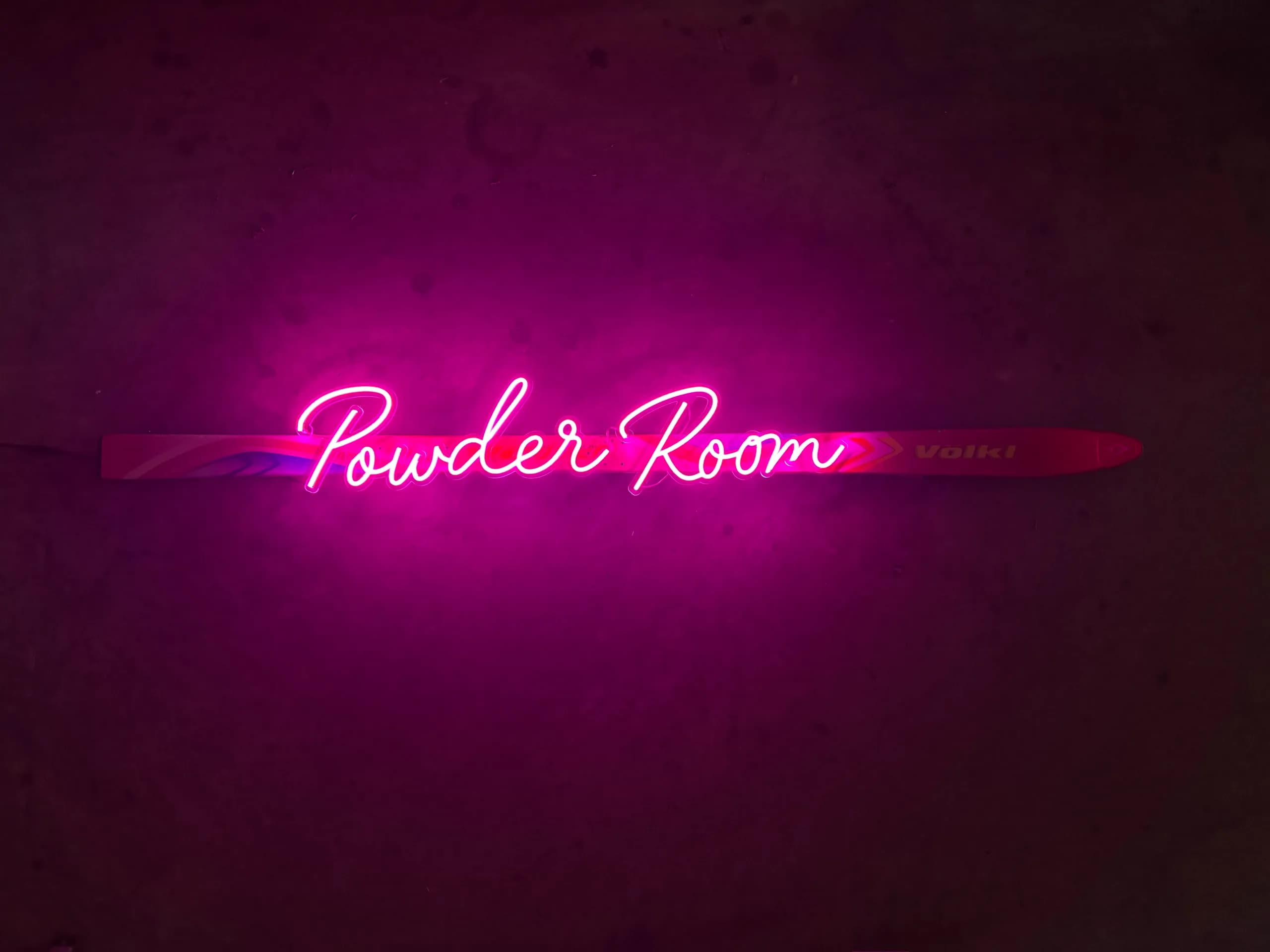 Volkl_PowderRoom.png